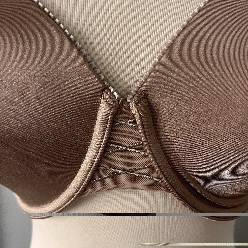 Olga 35161 Pretty Smooth Underwire Lined Full Coverage Bra Women Brown Bra 36 DD